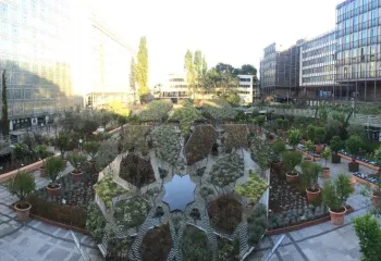 Jardins d’Orient, jardins de l’exposition à l’Institut du Monde arabe, conception Michel Pena, réalisation et entretien Les Jardins de Gally, 2016