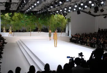 décors d'événement végétalisé défilé intérieur