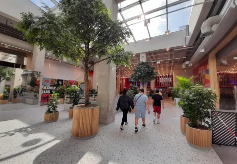 Centre commercial végétalisé